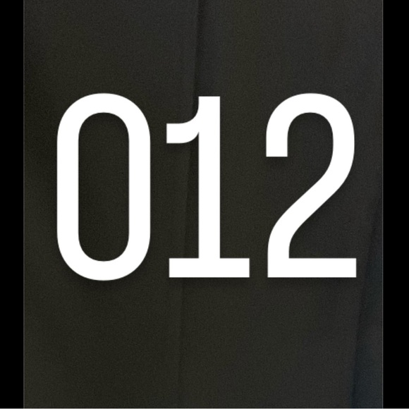 St. John's Bay Women's Beige Cable Knit Turtleneck Sweater - Picture 8 of 9